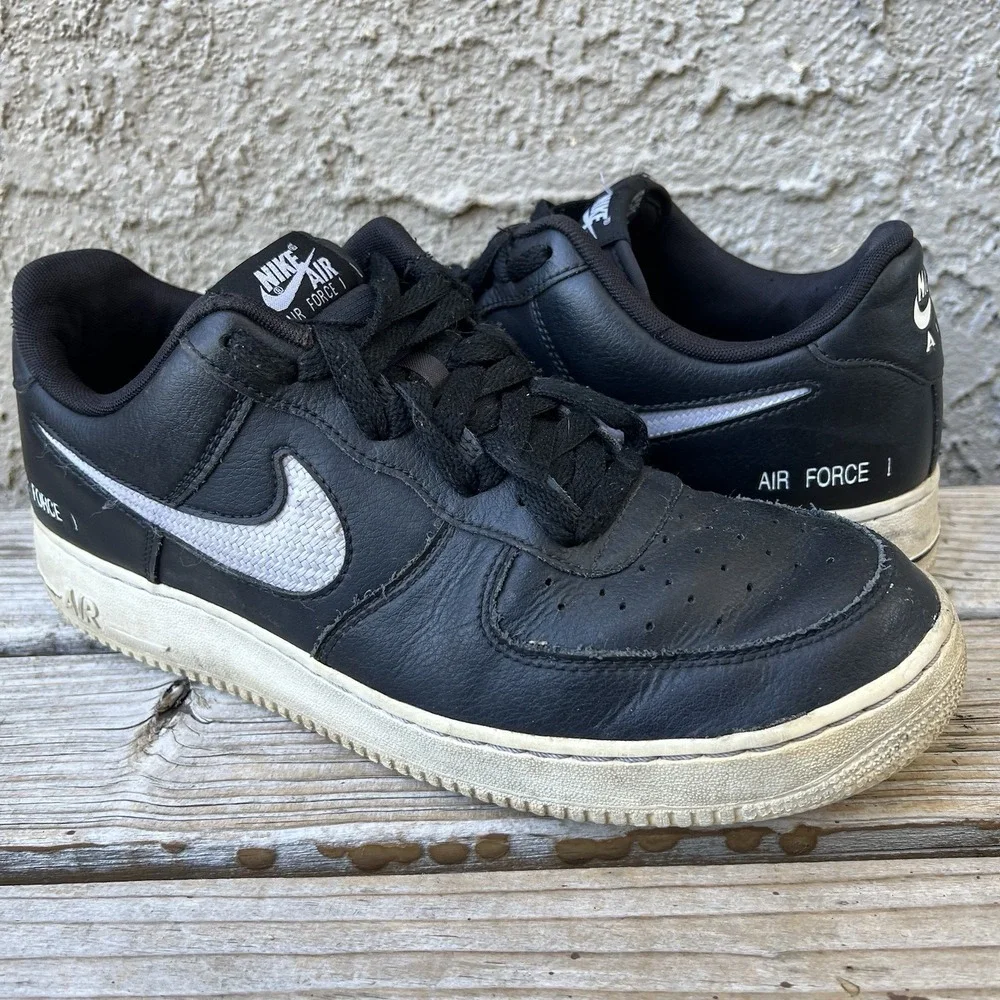 Nike Shoes Men Size 10 Air Force 1 '07 LV8 Black Woven Textile Swoosh Leather